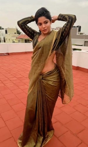 Divya Bharathi (aka) Divyaa
