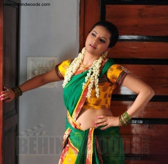 Isha Chawla (aka) IshaChawla