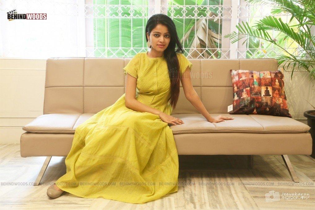 Janani Iyer (aka) Janani