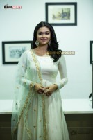 Keerthy Suresh (aka) Keerthi Suresh