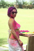 Kesariee (aka) Kesariee