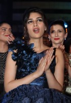  Kriti Sanon (aka) 