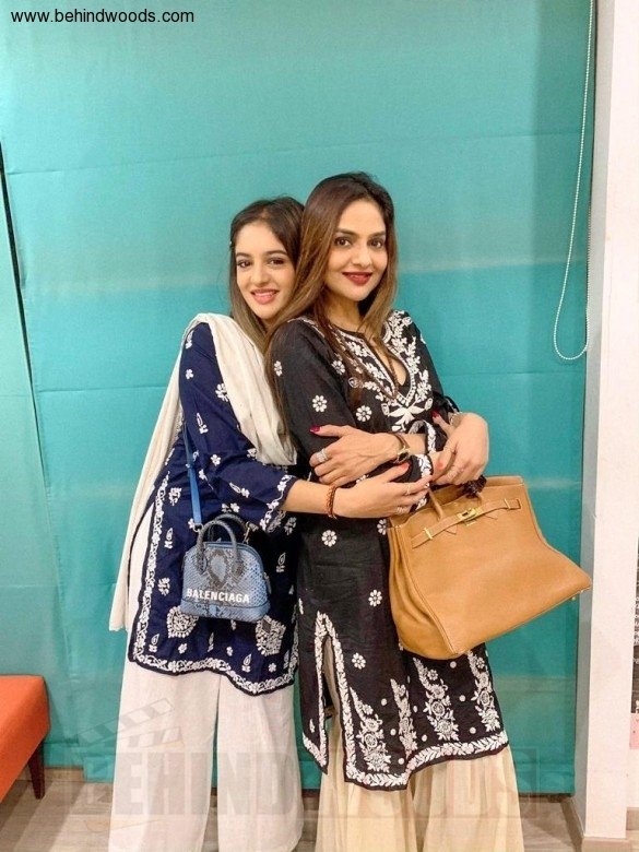 Madhoo Bala (aka) Madhoo