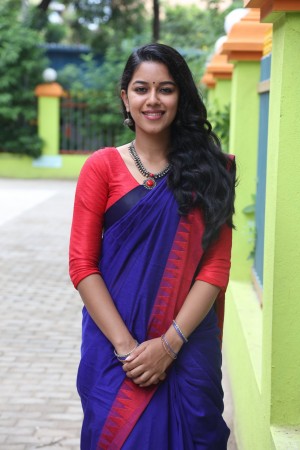 Mirnalini Ravi (aka) Mrinalini