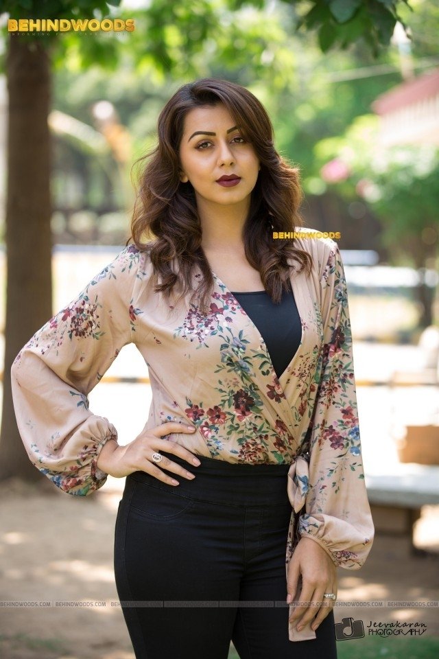 Nikki Galrani (aka) Niki Galrani
