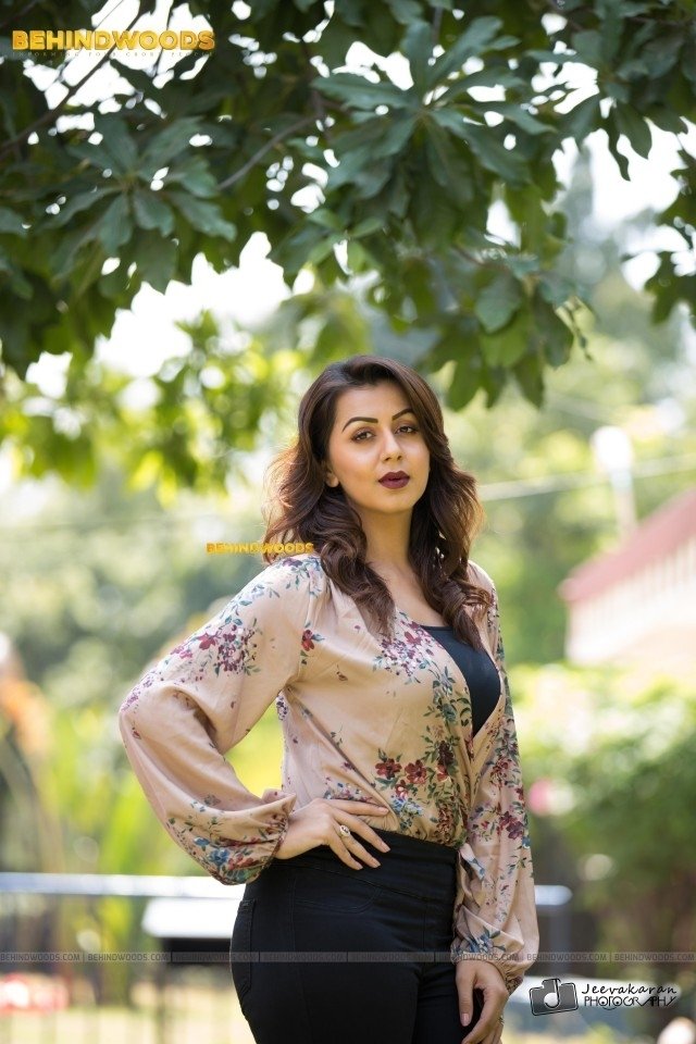 Nikki Galrani (aka) Niki Galrani