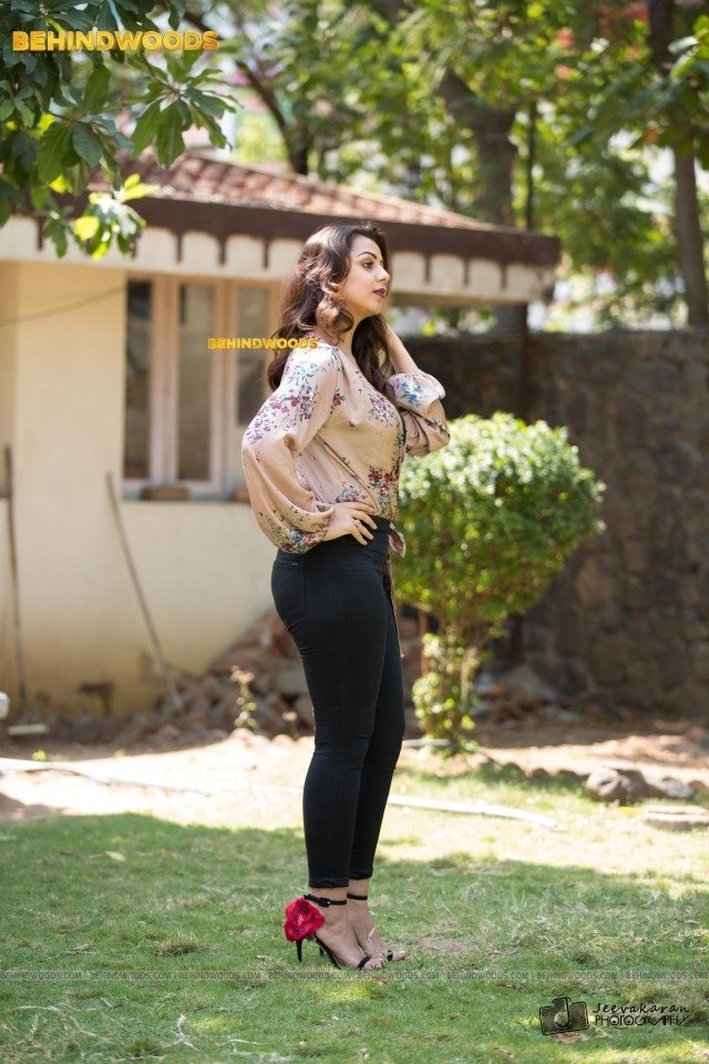 Nikki Galrani (aka) Niki Galrani