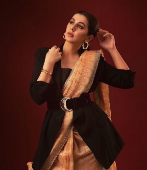 Nikki Galrani (aka) Niki Galrani