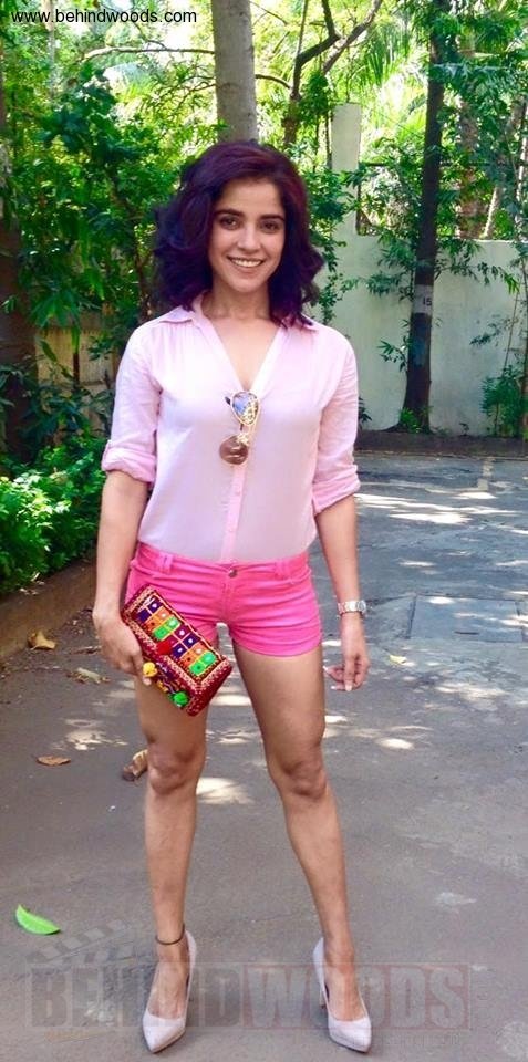 Pia Bajpai (aka) PiaBajpai