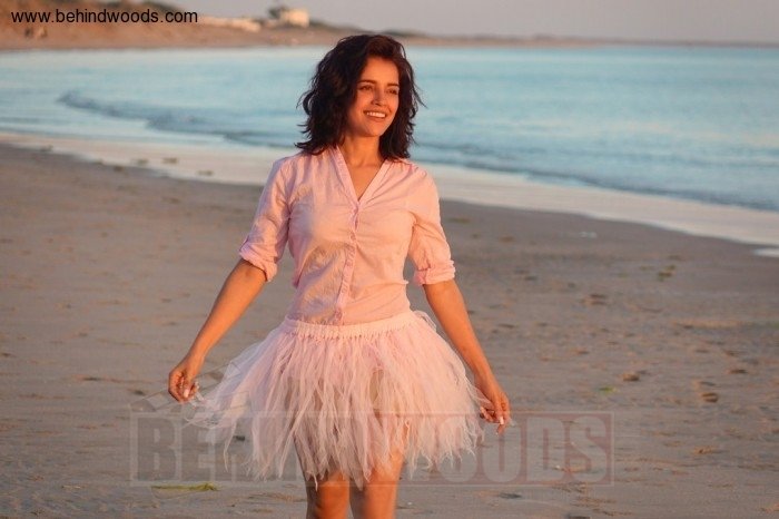 Pia Bajpai (aka) PiaBajpai