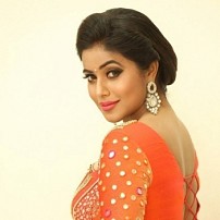 Poorna