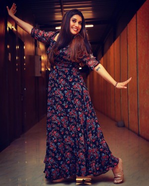 Priyanka Deshpande (aka) Priyankaa Deshpande