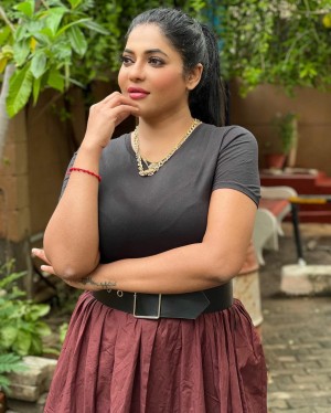 Reshma Pasupuleti (aka) Reshmaa Pasupuletii