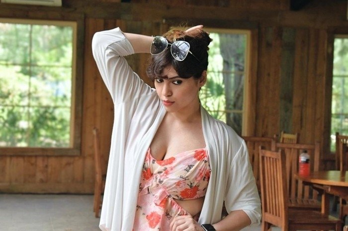 Sherin (aka) Sherin Sringar