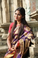 Shruthi Reddy (aka) Shruthi Reddy