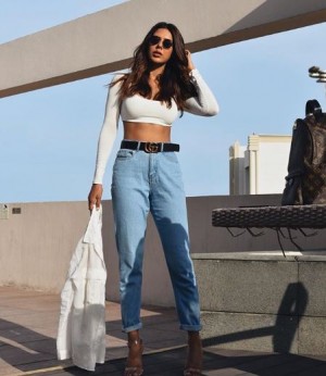 Sonam Bajwa (aka) Sonampreet Bajwa