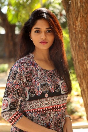 Sunaina (aka) Anusha