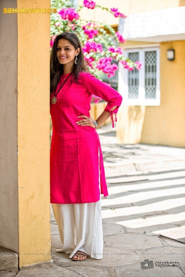 Swathishta Krishnan (aka) Swathishta