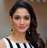 Tamannah Bhatia (aka) Actress Tamanna