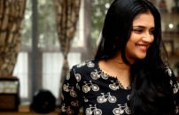 Vasundhara Kashyap (aka) Vasundhara