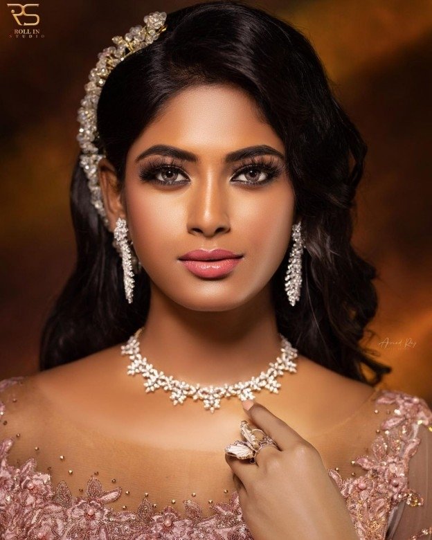 Vinusha Devi (aka) Vinusha