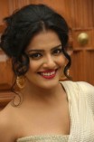 Vishakha Singh (aka) VishakhaSingh