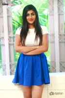 Yashika Aannand (aka) Yashika