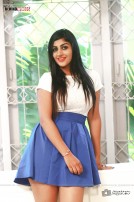 Yashika Aannand (aka) Yashika