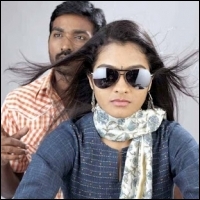 sathyam-cinemas-naduvula-konjam-pakkatha-kaanom-03-09-12