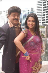 Mariyadhai - Behindwoods.com - Tamil Movie Reviews - Vijayakanth Ambika  Meena Meera Jasmine