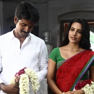 ethir-neechal-is-a-rage-in-the-usa-too-photos-pictures-stills