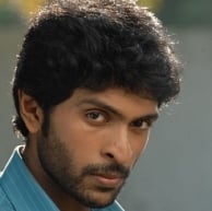 vikram-prabhu-in-the-screens-of-thalaivaa-photos-pictures-stills