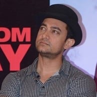 Aamir Khan says that he doesn't intend remaking Unnal Mudiyum Thambi