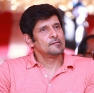 Chiyaan Vikram - Shankar's I's record streak continues...