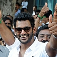 actor-vishal-is-the-nadigar-sangams-new-general-secretary-photos-pictures-stills-1 Vishal is the Nadigar Sangam's new General Secretary