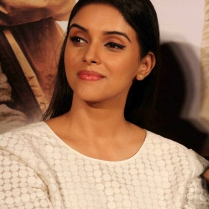 Sivakarthikeyan's next biggie belongs to the rom-com genre.