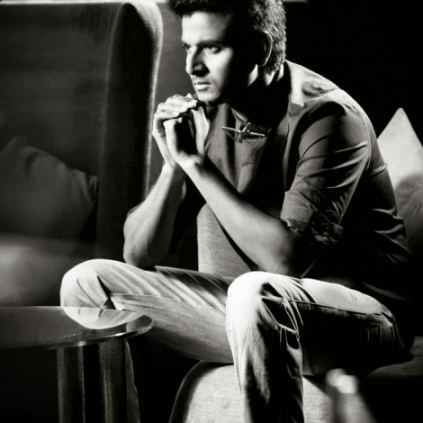 Sivakarthikeyan attacked at Madurai airport by a mob