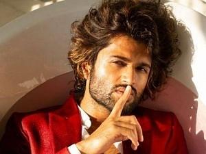"Absolutely no memories of this picture...!" - Vijay Deverakonda latest post goes viral! Check it out!