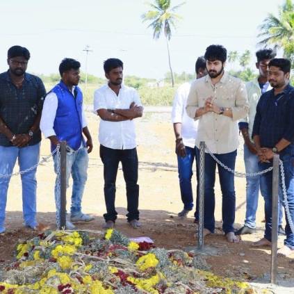 Actor Harish Kalyan paid tribute to Martyr Subramanian tomb in Thoothukudi