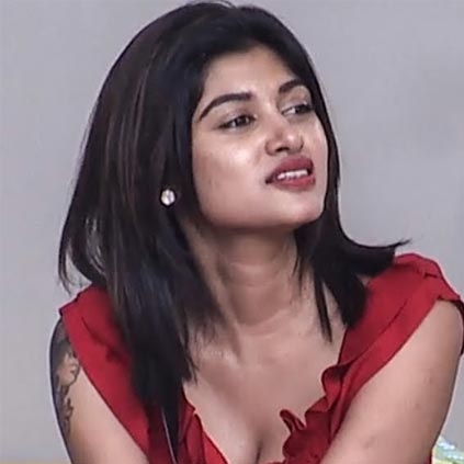 Actor Siddharth tweets about Oviya medical condition controversy