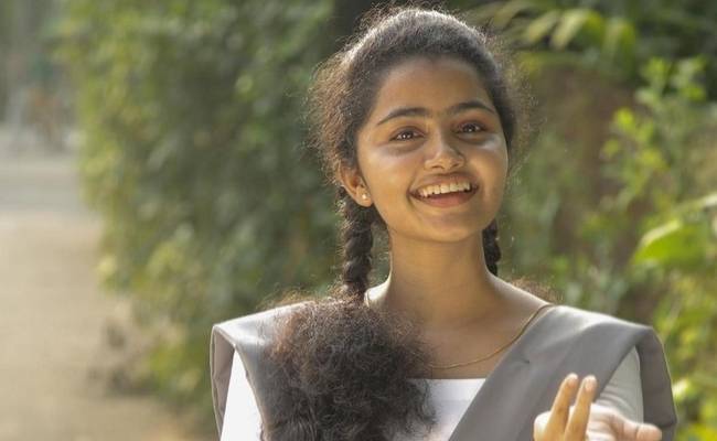 Actress Anupama Parameswaran's latest viral pic