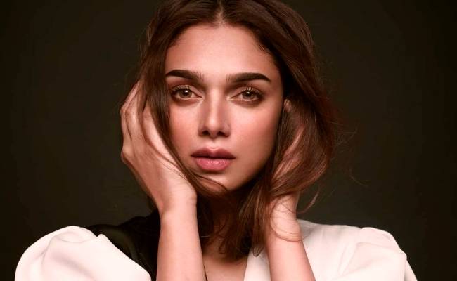 Aditi Rao Hydari’s kickass reply to a fan asking are you an alien is going viral