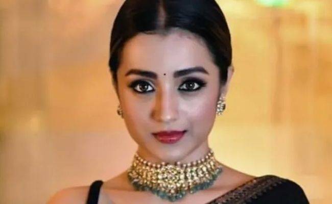 After Ponniyin Selvan, Trisha signs her next BIG project - Full Deets