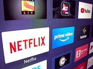 Breaking: After Vijay Sethupathi, it's this triple-action film! Semma News!