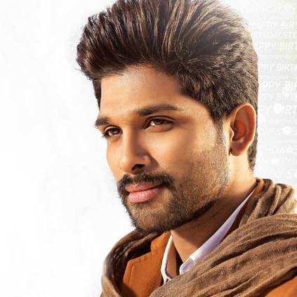 Allu Arjun donates 25 Lakh for Kerala Floods