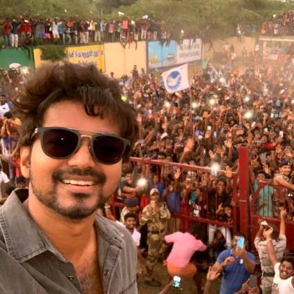 Apart from Thalapathy's viral selfie, Vijay and Lokesh’s special gesture for Master in Neyveli is winning hearts