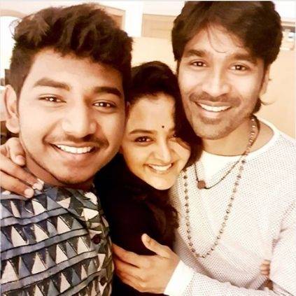 Asuran trio Dhanush Manju Warrier and Ken Karunas meet up Picture here