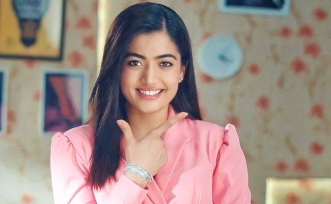 "At least try...." - Rashmika Mandanna's VIRAL reply to a fan's question, "Marry Me"