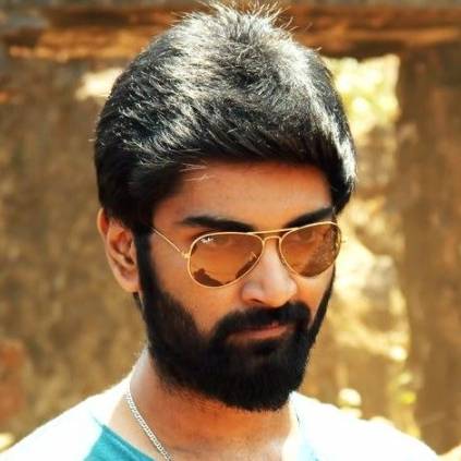 Atharva to act Thala Ajith fan in Kuruthi aattam