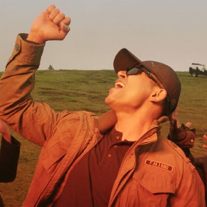 Behindwoods brings you the Top 10 songs of the week (February 04th - February 10th).